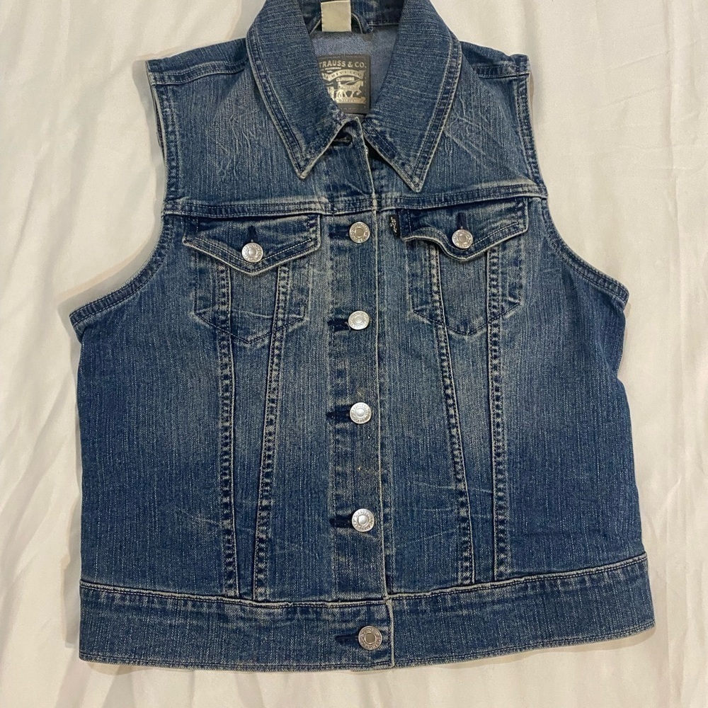 Levi’s women  denim coastal cowgirl  western tracker vest size S